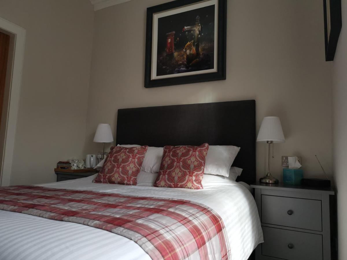 Munro Guest House สเตอร์ลิง ภายนอก รูปภาพ