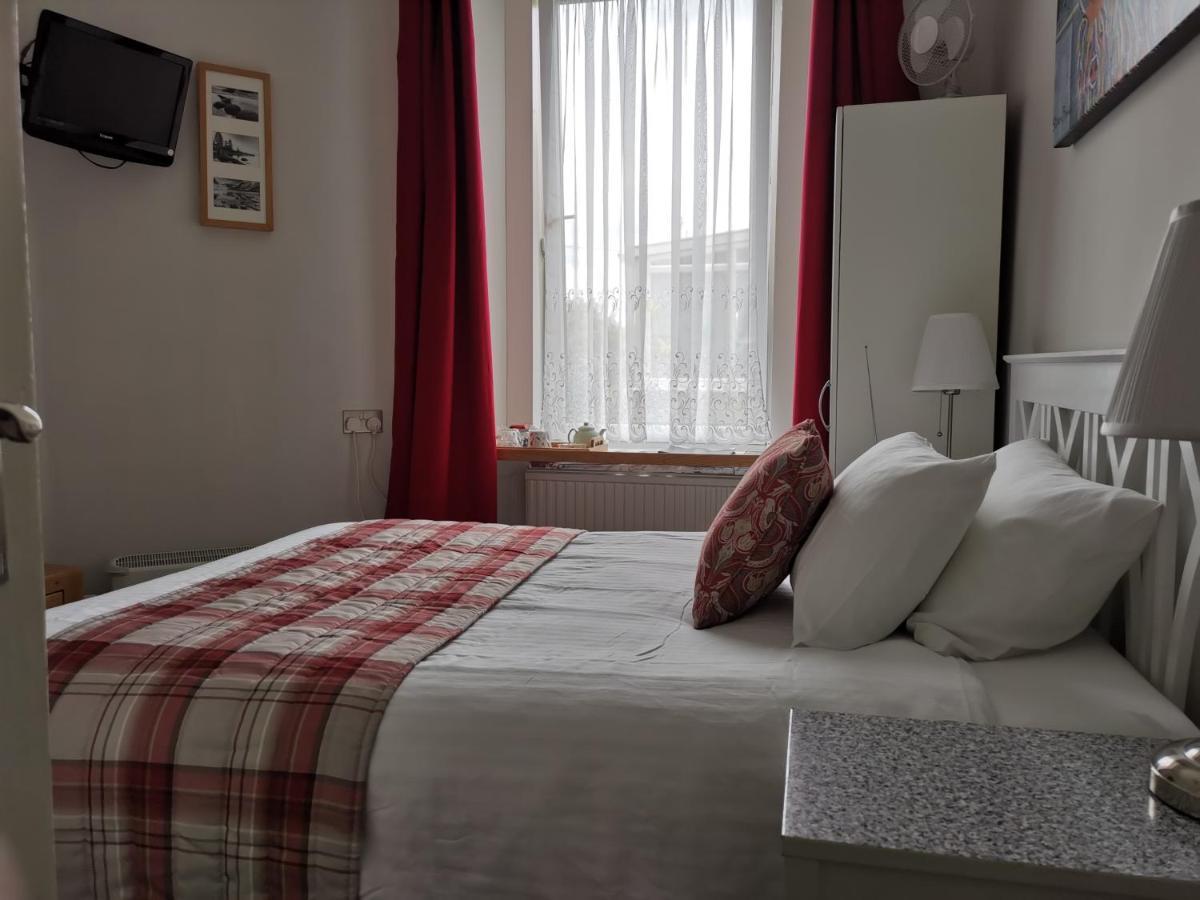 Munro Guest House สเตอร์ลิง ภายนอก รูปภาพ