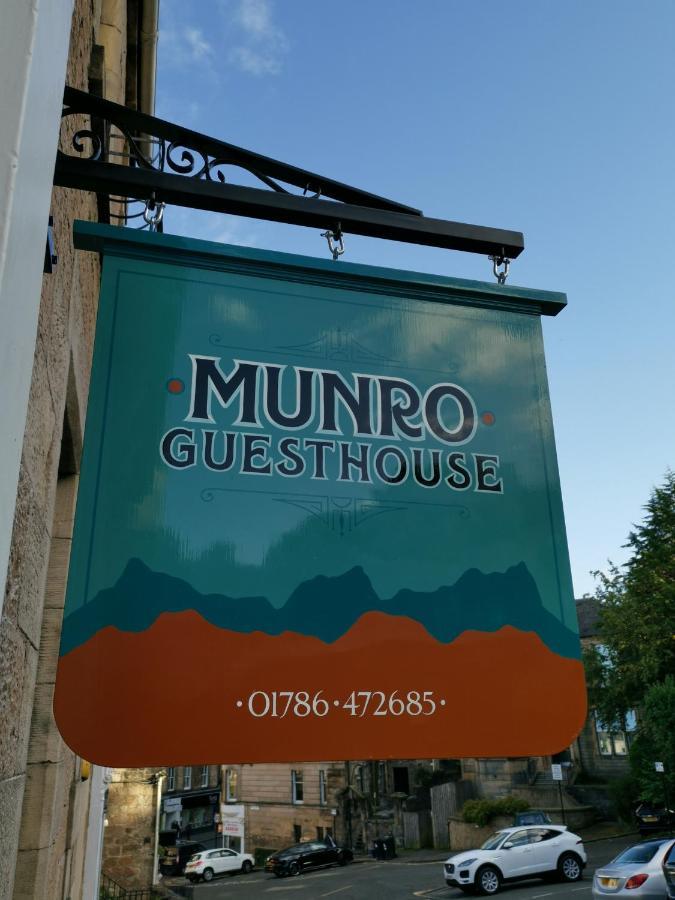Munro Guest House สเตอร์ลิง ภายนอก รูปภาพ