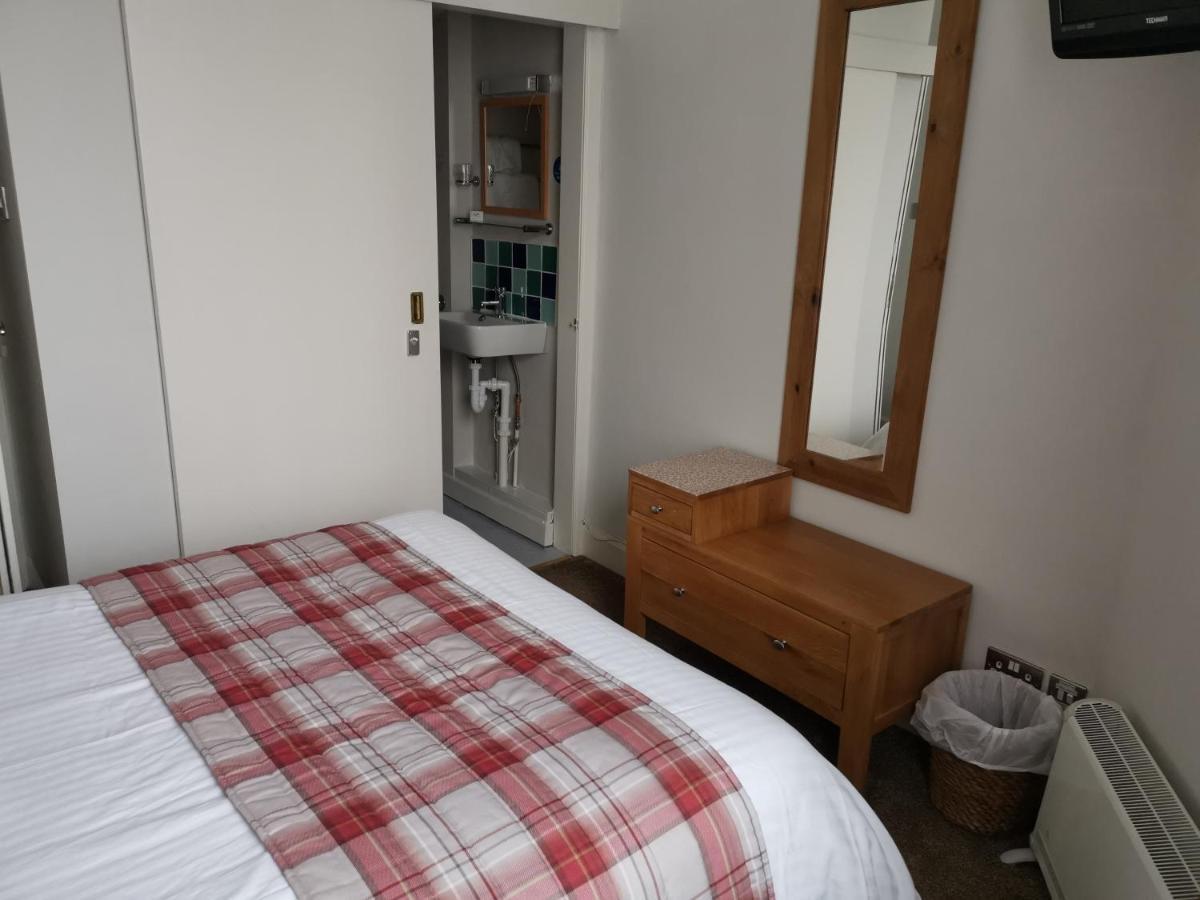 Munro Guest House สเตอร์ลิง ภายนอก รูปภาพ