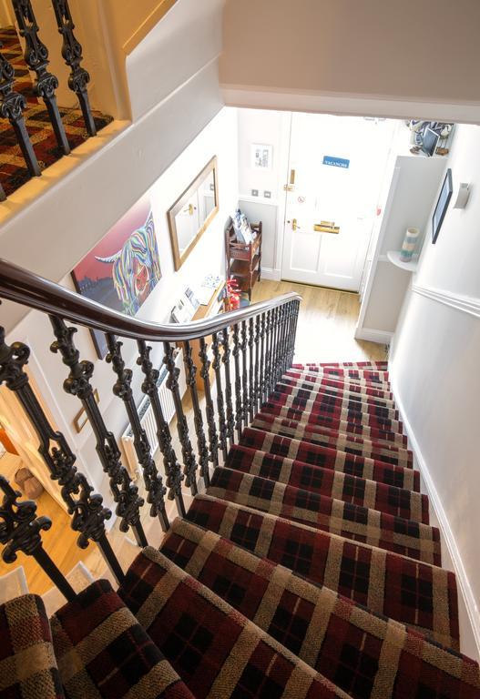 Munro Guest House สเตอร์ลิง ภายนอก รูปภาพ