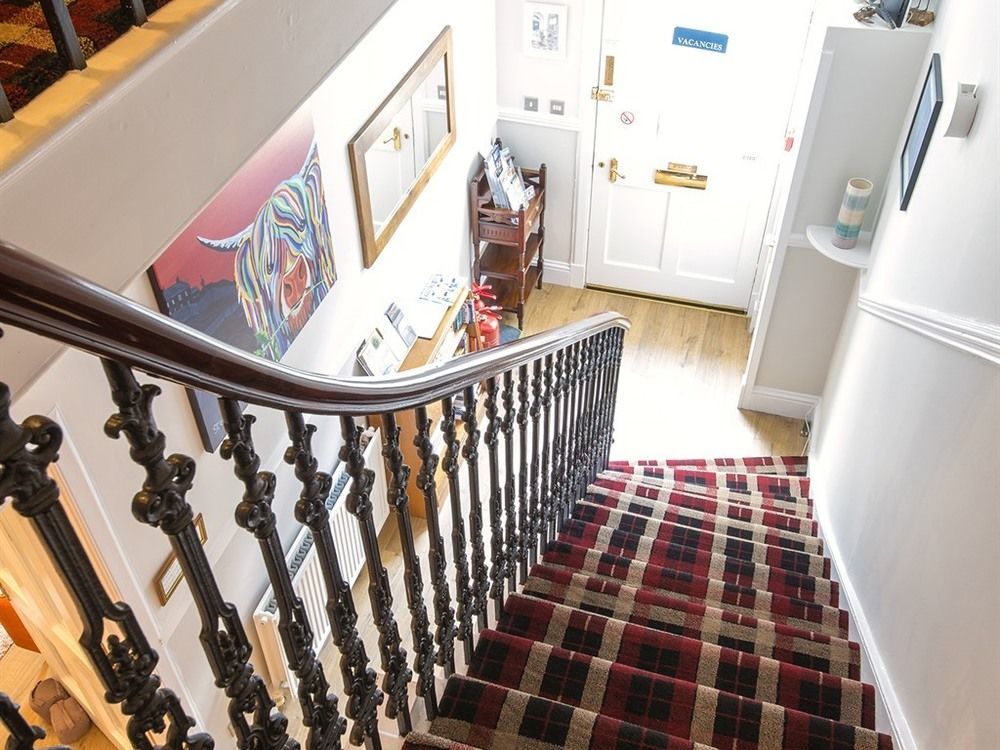 Munro Guest House สเตอร์ลิง ภายนอก รูปภาพ